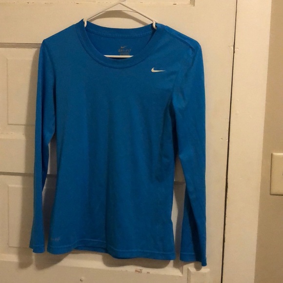Nike long sleeve - Picture 3 of 4